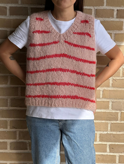 Kiss The Knit v-neck Slipover