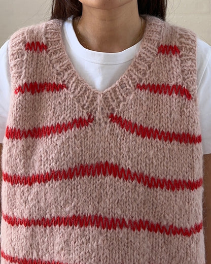 Kiss The Knit v-neck Slipover