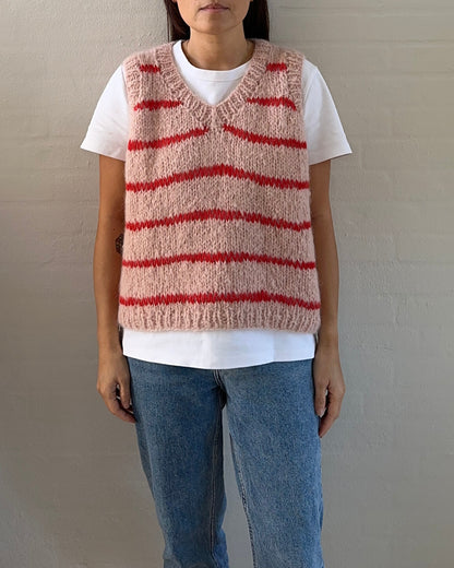 Kiss The Knit v-neck Slipover